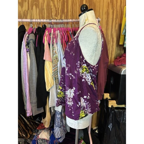 Torrid Floral Print Sleeveless Tank Top Blouse 0 (XL) Purple Rayon Adjustable - Picture 5 of 9